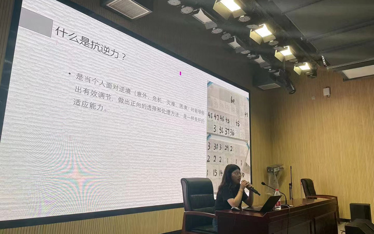 陵水董玉娣中学